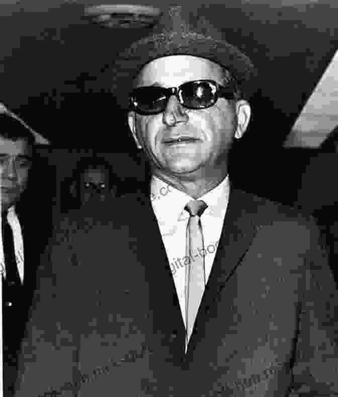 Sam Giancana, A Notorious Chicago Mobster And Las Vegas Kingpin Cullotta: The Life Of A Chicago Criminal Las Vegas Mobster And Government Witness (True Crime)